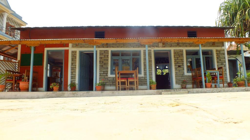 Hotel Greenland Pokhara Buitenkant foto