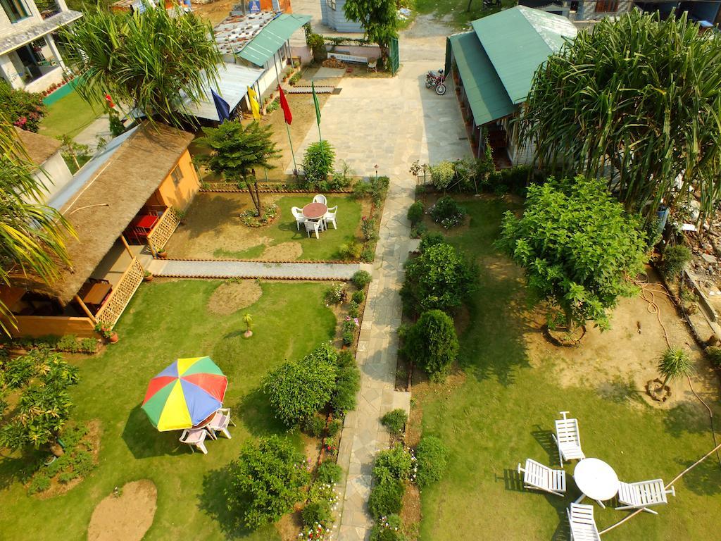 Hotel Greenland Pokhara Buitenkant foto