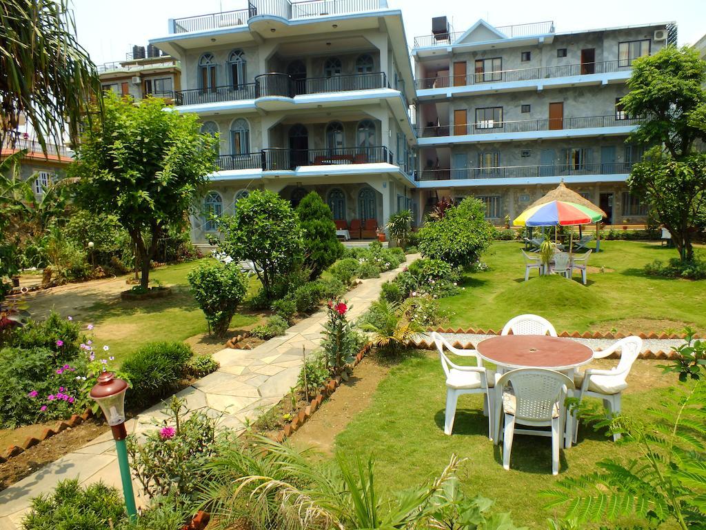 Hotel Greenland Pokhara Buitenkant foto