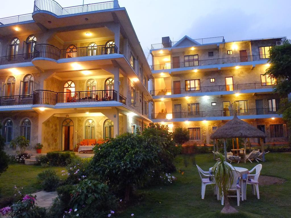 Hotel Greenland Pokhara Buitenkant foto