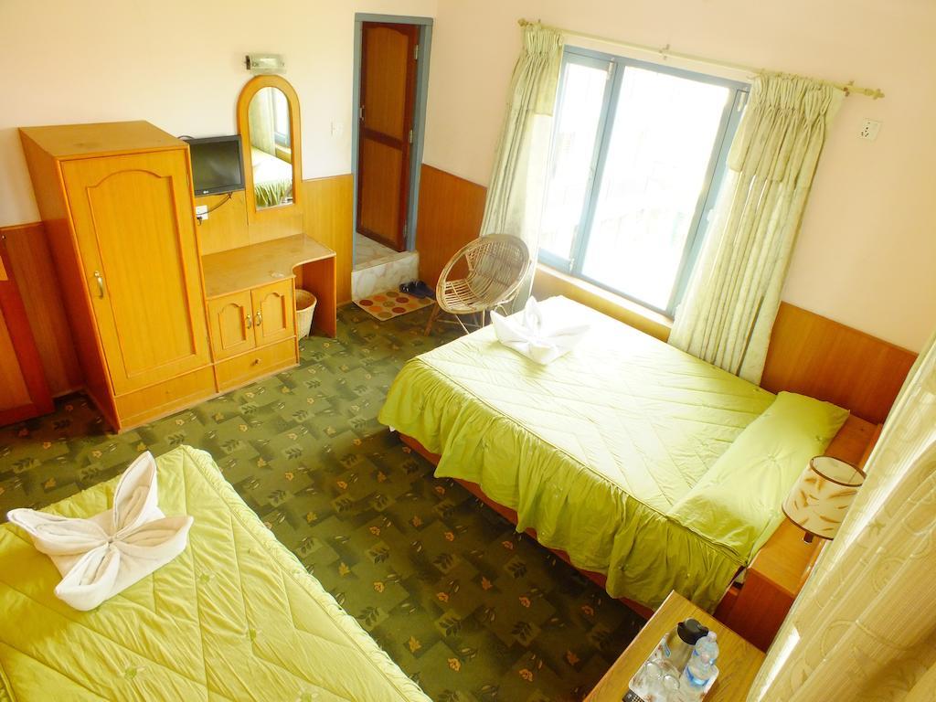 Hotel Greenland Pokhara Buitenkant foto