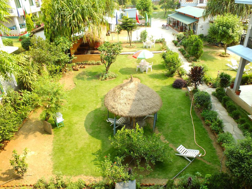 Hotel Greenland Pokhara Kamer foto
