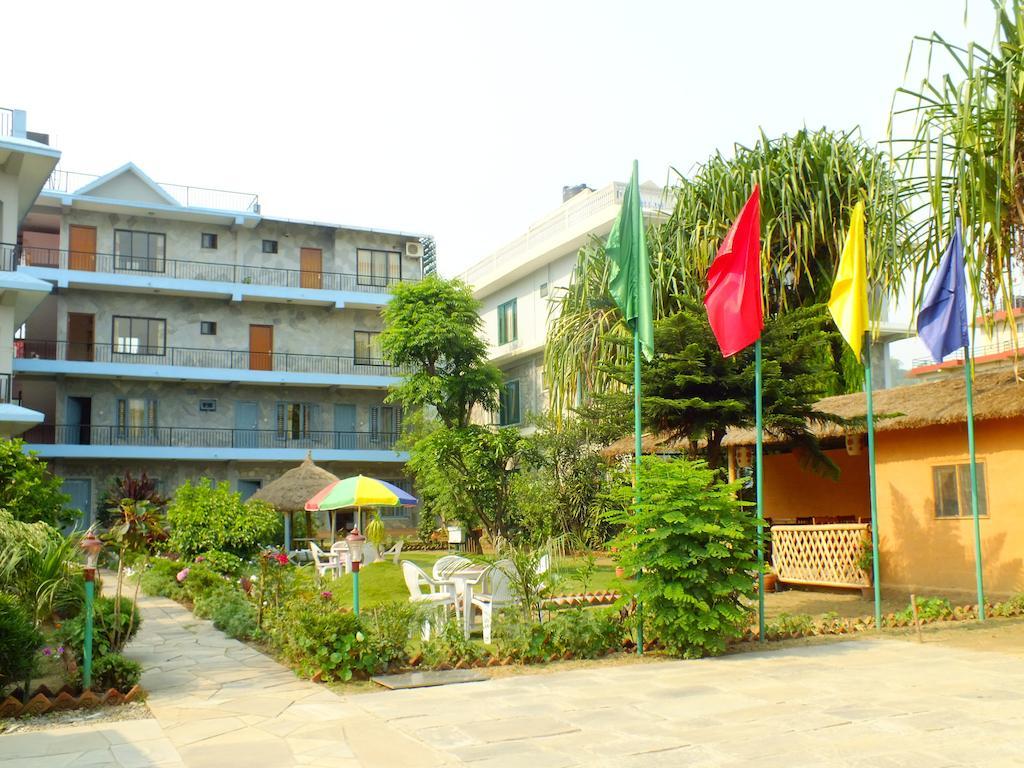 Hotel Greenland Pokhara Buitenkant foto